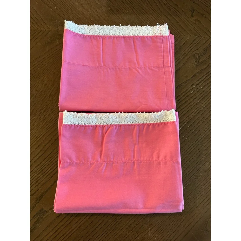 Vintage Pink w/ White‎ Hand Embroidered Edge Pillowcases Pair 31'' x 19''